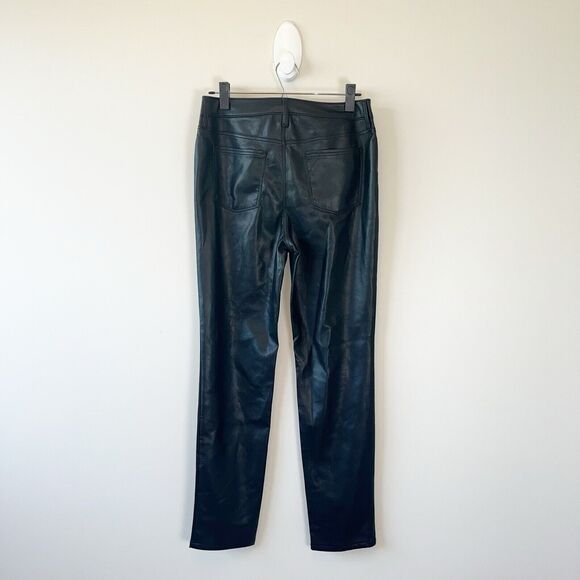 Chico's Faux Leather Slim Pant 5-Pocket Design Black Buttery Soft Women’s Size 4 - Picture 2 of 9